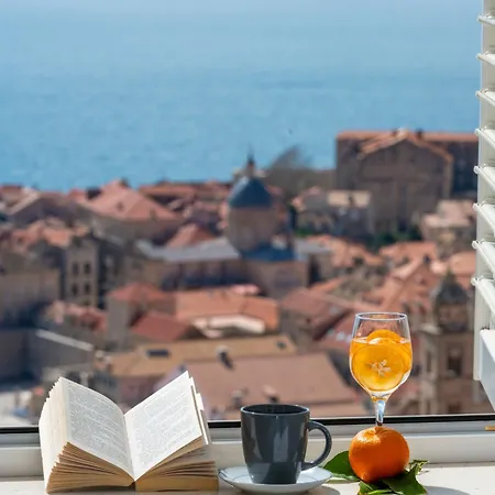 아파트 Chill Out - Old Town & Seaview